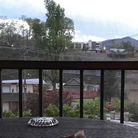 Spacious Downtown Condo Walking Distance To Downtown Gatlinburg Sleeps 6 Guests Esterno foto