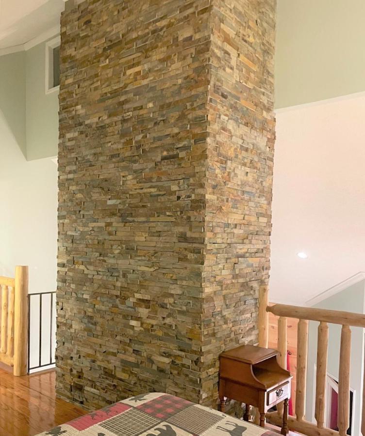 Spacious Downtown Condo Walking Distance To Downtown Gatlinburg Sleeps 6 Guests Esterno foto